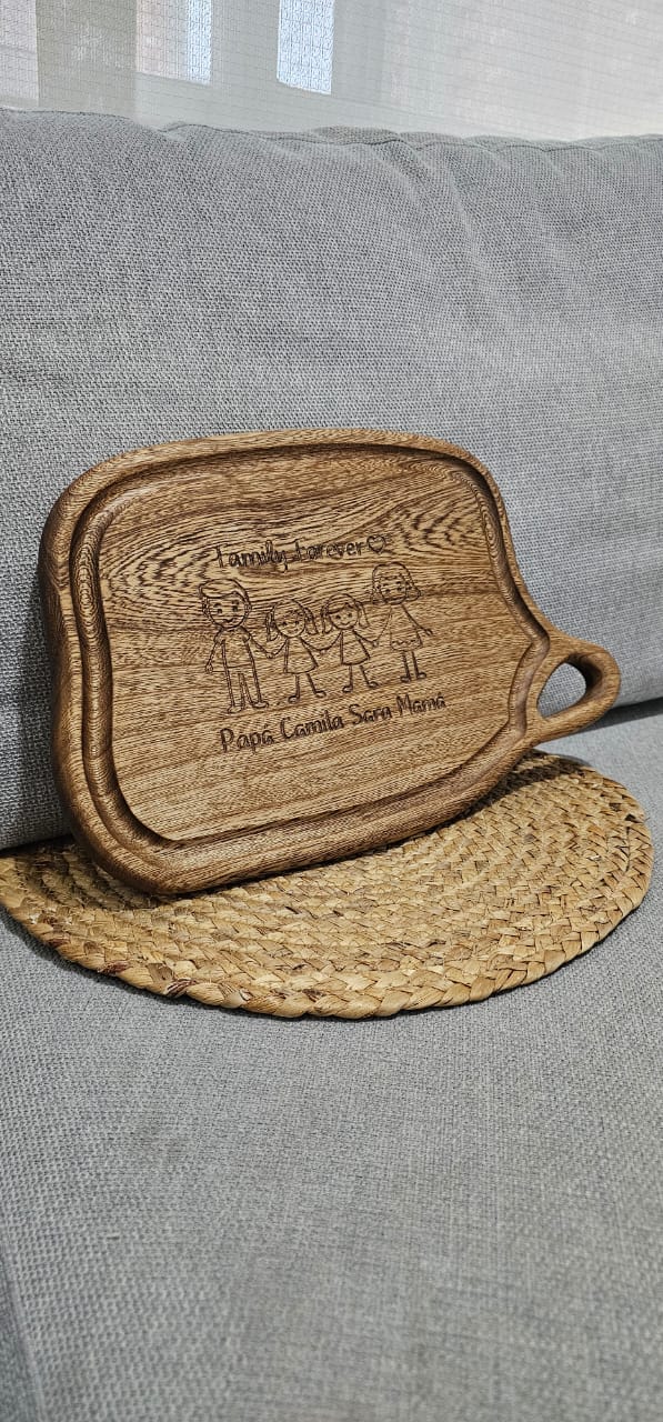 Tabla personalizada con grabado familiar Family Forever