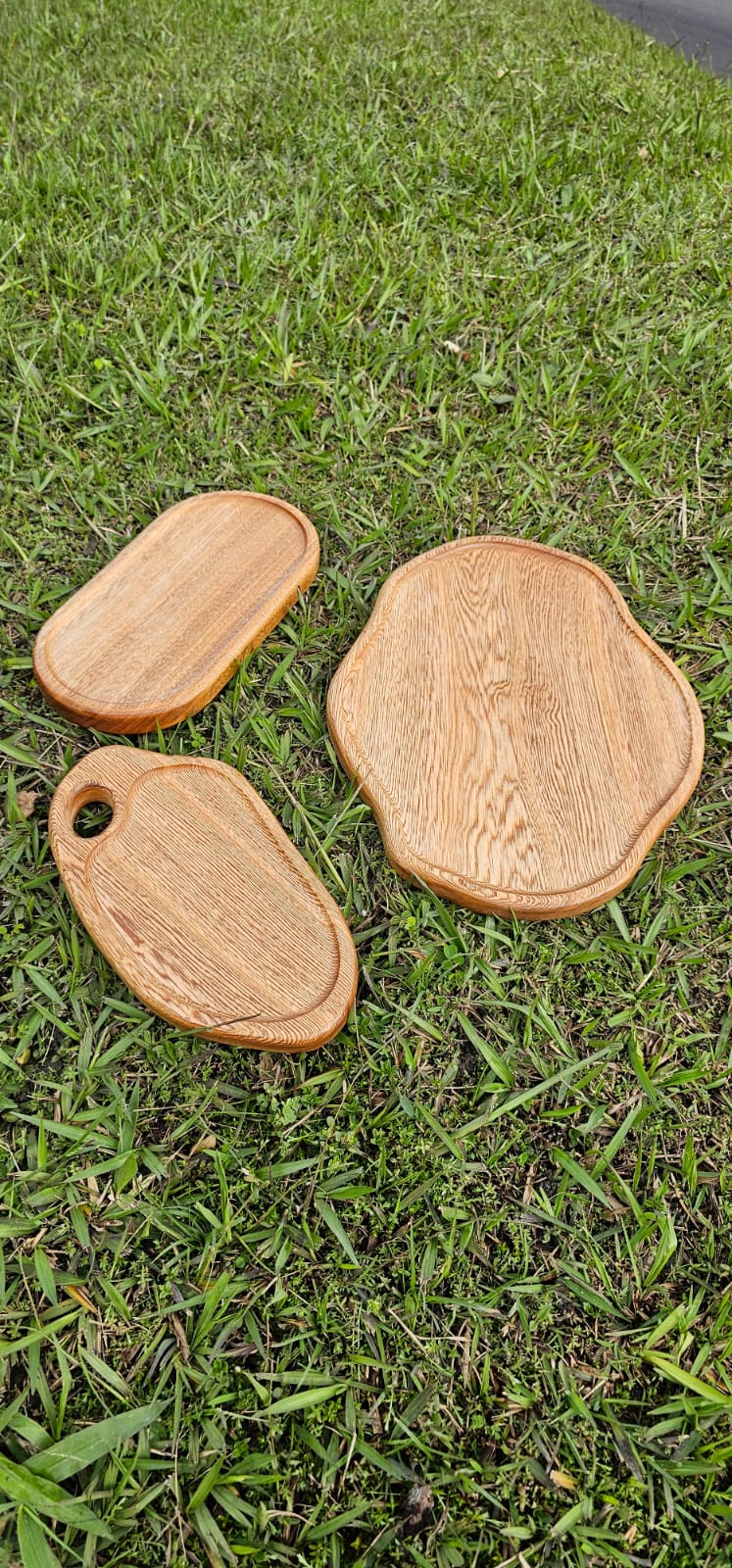 Tres estilos de tablas de picar en madera